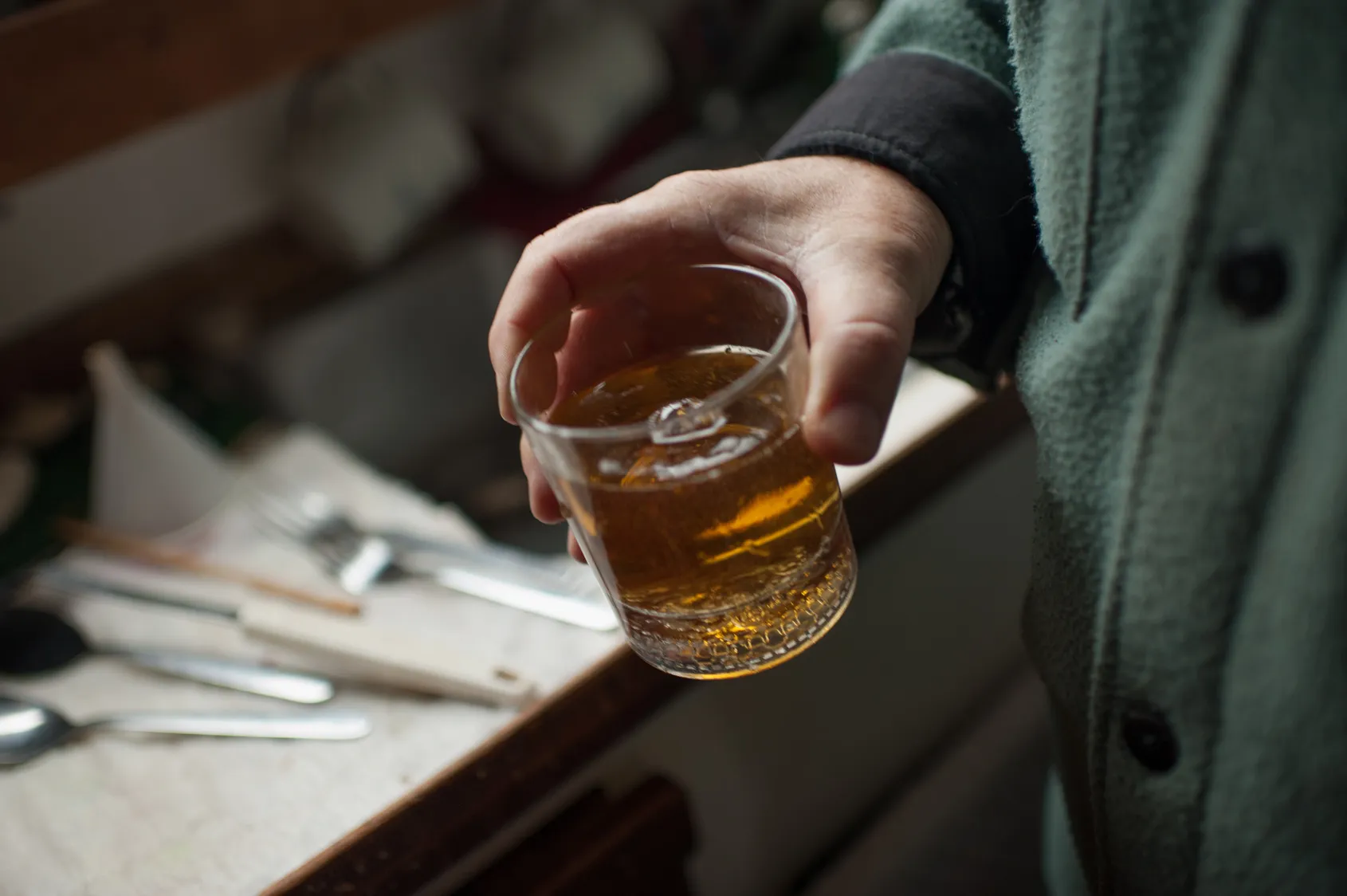 Alcohol and Liver Damage: Warning Signs, Health Risks, and When to Seek Help